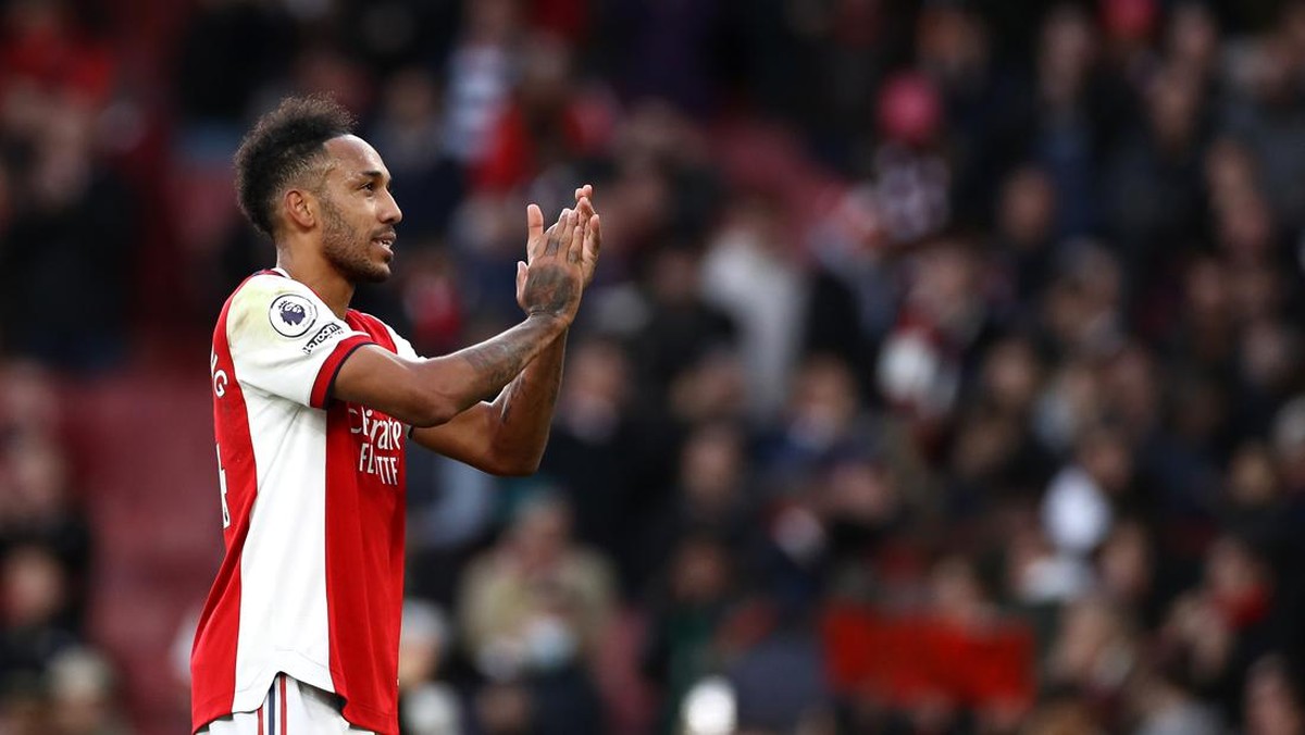 Arsenal lepas Pierre-Emerick Aubameyang secara cuma-cuma ke Barcelona. (Foto: Getty Images/Ryan Pierse)