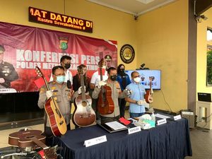 Polisi Tangkap 3 Pelaku Pengeroyokan Sekeluarga di Jaktim, 4 DPO Polisi Tangkap 3 Pelaku Pengeroyokan Sekeluarga di Jaktim, 4 DPO