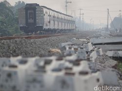 Pemotor di Padang Tewas Tertabrak Kereta Api Saat Hendak Pulang