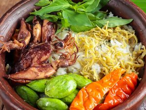 Resep Nasi Liwet Sunda yang Pulen Wangi Untuk Makan Bareng Keluarga Resep Nasi Liwet Sunda yang Pulen Wangi Untuk Makan Bareng Keluarga