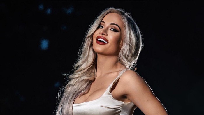 Foto: Instagram @realscarlettbordeaux