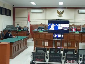 Mantan Wabup Pasuruan Divonis 4 Tahun Penjara di Kasus Korupsi Bantuan Rp 25 M Mantan Wabup Pasuruan Divonis 4 Tahun Penjara di Kasus Korupsi Bantuan Rp 25 M