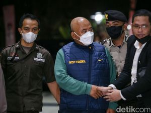 Rahmat Effendi Terima Gratifikasi Rp 1,8 M, Masuk ke Rekening Masjid Rahmat Effendi Terima Gratifikasi Rp 1,8 M, Masuk ke Rekening Masjid