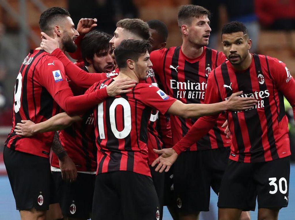Klasemen Liga Italia: Milan Dekati Inter, Napoli Kesandung