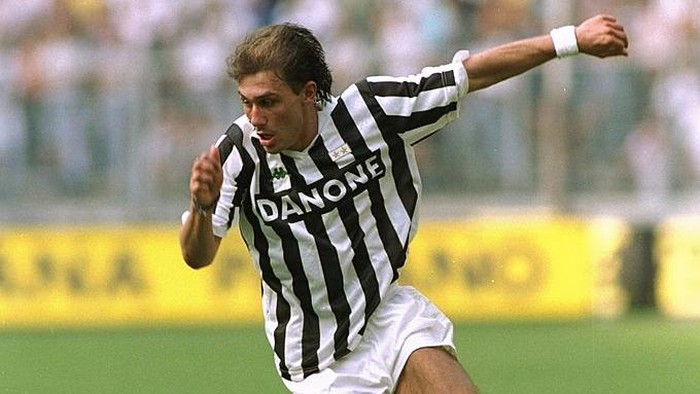 Antonio Conte 13 Sep 1992: Antonio Conte of Juventus in action during a Series A match. \ Mandatory Credit: Shaun Botterill/Allsport