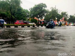 Banjir Pertama di 2022, Pemkot Titik Beratkan Penanganan di Surabaya Selatan