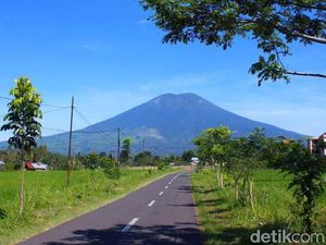 Gunung Dempo Naik ke Level Waspada, Warga Sumsel Diminta Tak Panik Berlebihan