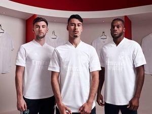 Piala FA: Arsenal Memutih, Perangi Aksi Penusukan terhadap Remaja