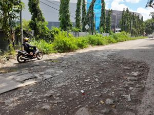 Pemkot Bekasi Tak Anggarkan Perbaikan Besar Jalan Rusak 2022