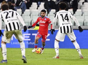 Cuma Bawa 1 Poin dari Markas Juventus, Napoli Tetap Membanggakan