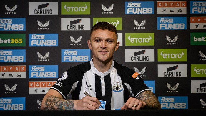 Kieran Trippier resmi menjadi rekrutan anyar Newcastle United di era kepemilikan Public Investment Fund, Jumat 7 Januari 2022.
