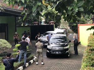 Geledah Kantor-Rumdin Walkot Bekasi, KPK Sita Dokumen Proyek Geledah Kantor-Rumdin Walkot Bekasi, KPK Sita Dokumen Proyek