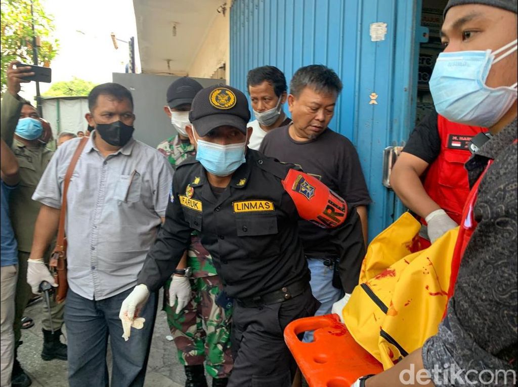 6 Orang Diperiksa Terkait Pembunuhan Juragan Air Isi Ulang di Surabaya
