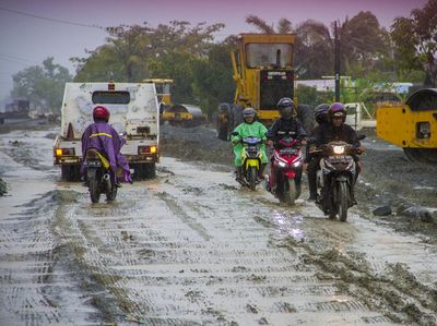 Duh! Proyek Jalan Trans Kalimantan Rp 74 M Nggak Kelar-kelar