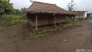 Potret Rumah Sakral Pemangku Gunung Rinjani