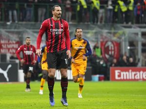 Romanisti Ejek Ibrahimovic Gipsi, Mourinho Membela