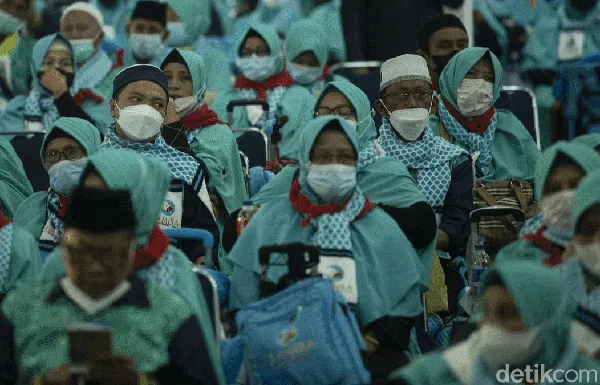 419 Jemaah Umrah Terbang ke Tanah Suci Hari Ini