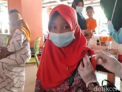 Jelang PTM 100 Persen, Anak Usia 6-11 Tahun di Ciamis Divaksinasi Merdeka