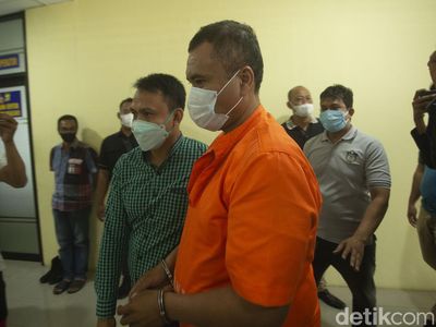 Tersangka Ini Pasang Tarif Rp 35 Juta untuk Jadi Pegawai di Walkot Bekasi