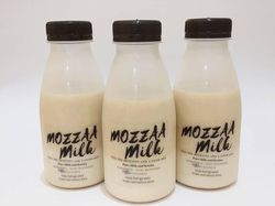 Kombinasi Sehat Susu Kambing & Kurma, Bisa Atasi Insomnia-Lemah Otot