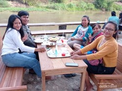 Kape Kapi Purworejo, Spot Asyik Ngopi di Tepi Sungai
