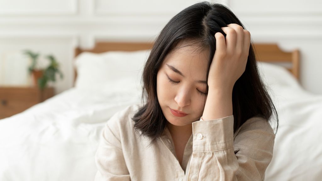 Kecemasan hingga depresi bisa menyebabkan insomnia di malam hari.