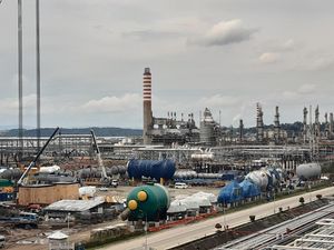 Serap 10.000 Pekerja, Progres Proyek Kilang Balikpapan Dekati 50% Serap 10.000 Pekerja, Progres Proyek Kilang Balikpapan Dekati 50%