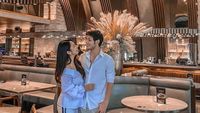 Romantisnya Dinda Kirana dan Naufal Samudra Saat Makan di Restoran
