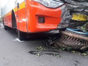 Hindari Ranting Pohon Jatuh, Pedagang di Kota Kediri Tewas Ditabrak Bus