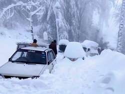 21 Turis Tewas di Jalan Terkena Badai Salju