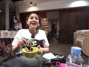 Hobi Jajan, Ini Keseruan Nagita Slavina saat Kulineran Jajarans