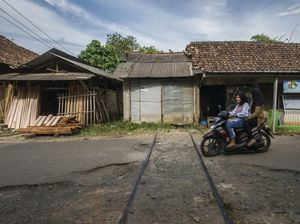 Pemerintah Akan Hidupkan Jalur KA Pandeglang-Labuan