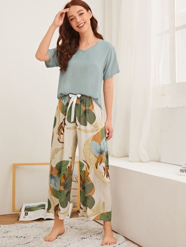 Piyama dengan Bahan Kaos/Foto: Pinterest/SHEIN