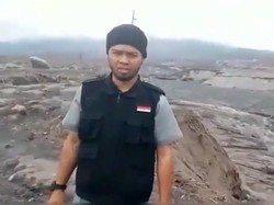 Melihat Lagi Aksi Arogan Pria Tendang Sesajen di Lokasi Semeru