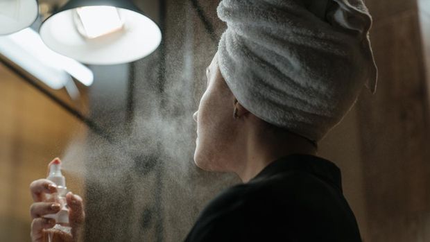 Rekomendasi Face Mist dari Brand Lokal/Foto: pexels.com/Cottonbro