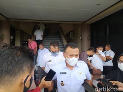 Dua TKI Warga Ponorogo Diisolasi di Wisma Atlet, Begini Tanggapan Bupati