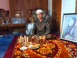 Cucu Mak Erot Klaim Banyak Artis Datang Untuk Berobat Masalah Vitalitas