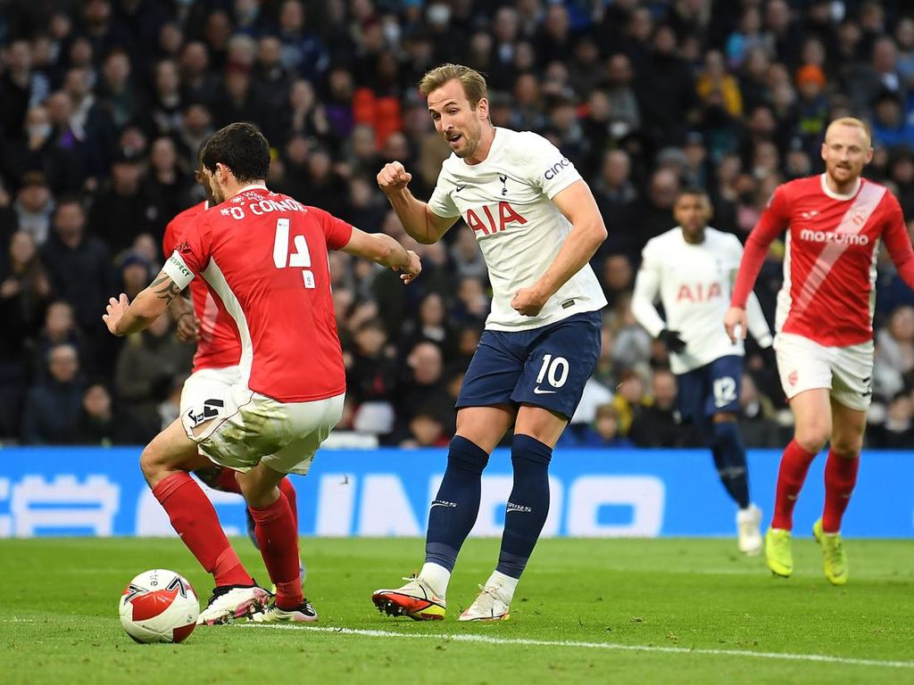 Tottenham Akui Kepayahan Hadapi Morecambe Tottenham Akui Kepayahan Hadapi Morecambe