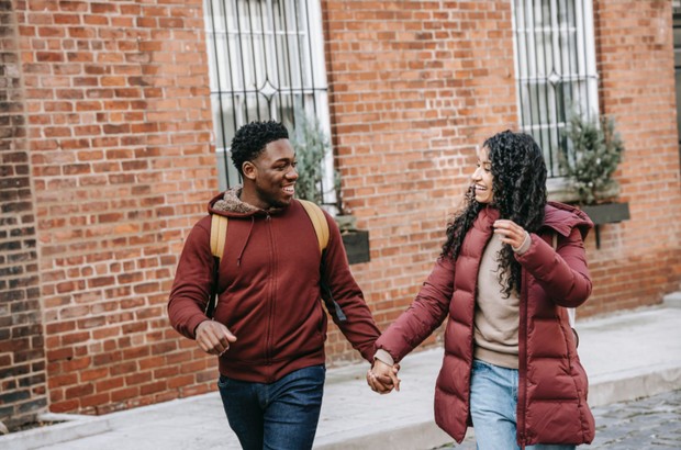 Lebih Rileks dan Coba untuk Flirting dengan Gebetan