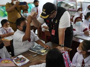 Kediri Targetkan Vaksinasi Anak 6-11 Tahun Dosis Pertama Capai 100% di Januari Kediri Targetkan Vaksinasi Anak 6-11 Tahun Dosis Pertama Capai 100% di Januari