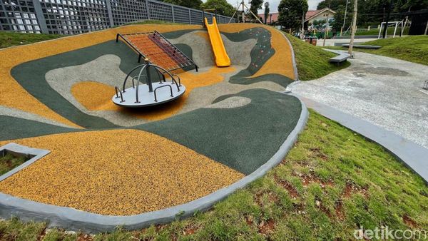 Keren, Taman Sambas Jaksel Bersalin Rupa, Makin Instagramable Nih