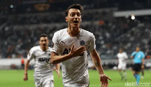 Potret Mesut Ozil yang Kabarnya Mau Diboyong Raffi Ahmad ke RANS Cilegon