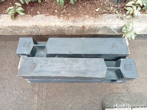 Duh! 110 Bollard di Jakpus Raib Dicuri Sejak 2021, Ini Lho Fungsinya Duh! 110 Bollard di Jakpus Raib Dicuri Sejak 2021, Ini Lho Fungsinya