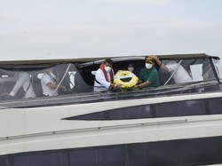 Genap 1 Tahun Insiden SJ-182, Sriwijaya Air Gelar Tabur Bunga