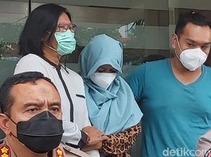 Ini Barang Bukti Penangkapan Velline Chu yang Dibekuk Karena Sabu Ini Barang Bukti Penangkapan Velline Chu yang Dibekuk Karena Sabu