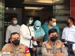 Penampakan Pedangdut Velline Chu Usai Ditangkap Terkait Kasus Sabu