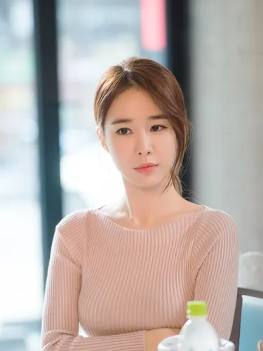 Yoo In Na dalam drama Goblin
