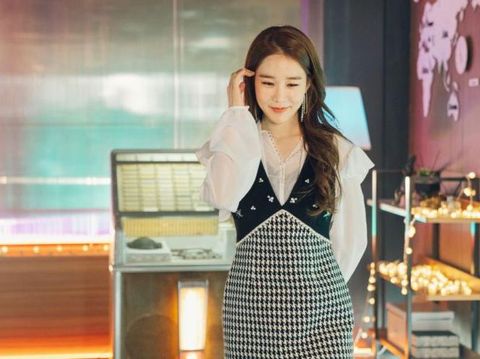 Yoo In  Na dalam drama Touch Your Heart