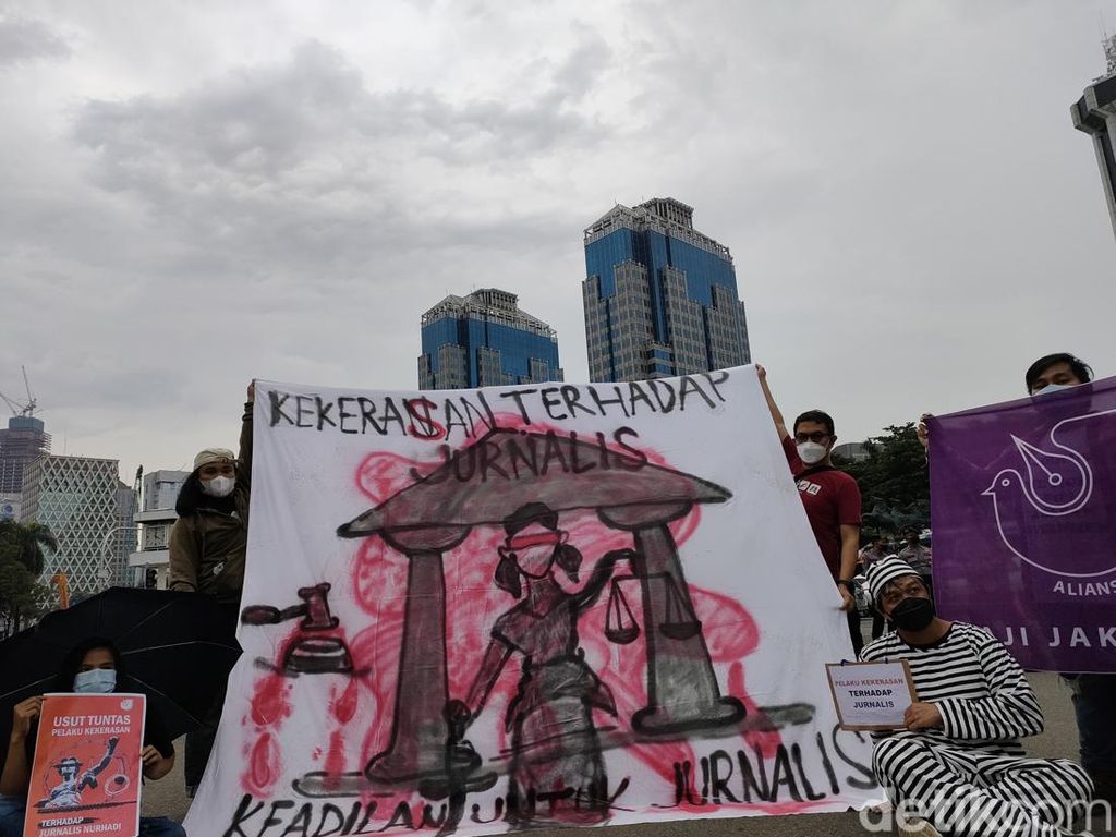 AJI Desak 2 Terdakwa Penganiaya Jurnalis Tempo Dihukum Berat! AJI Desak 2 Terdakwa Penganiaya Jurnalis Tempo Dihukum Berat!