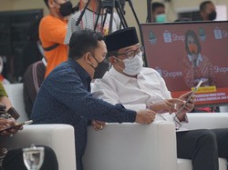 Kurikulum Bisnis Digital Mulai Diterapkan di 206 SMKN Jabar